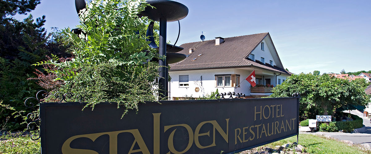 Restaurant Banner0