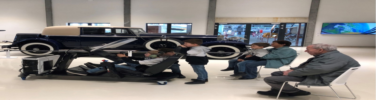 Entertainment Banner0